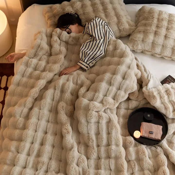 Luxurious Faux Rabbit Fur Throw Blanket - Urban Ashram