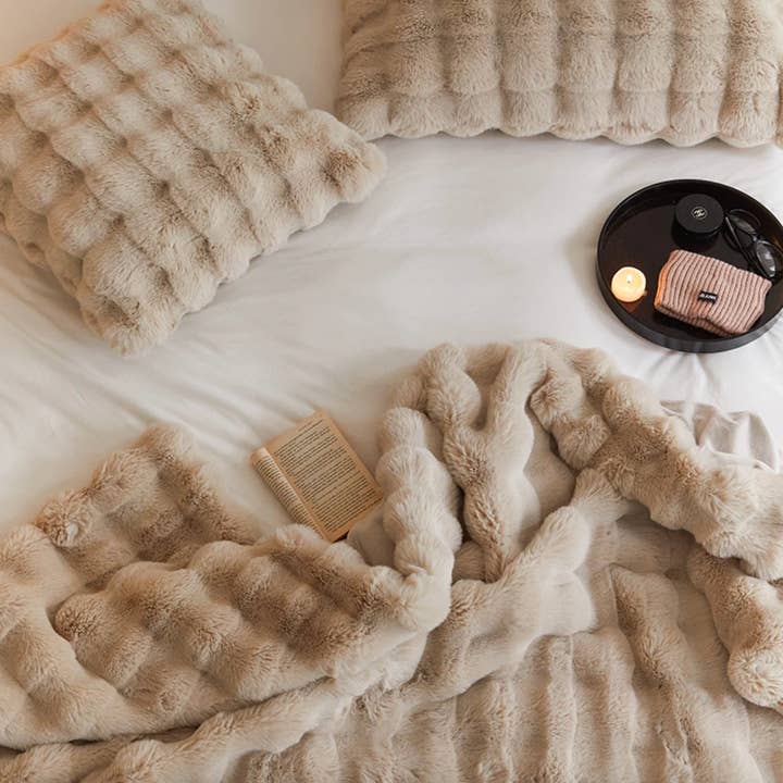 Luxurious Faux Rabbit Fur Throw Blanket - Urban Ashram