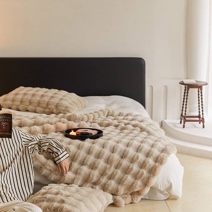 Luxurious Faux Rabbit Fur Throw Blanket - Urban Ashram