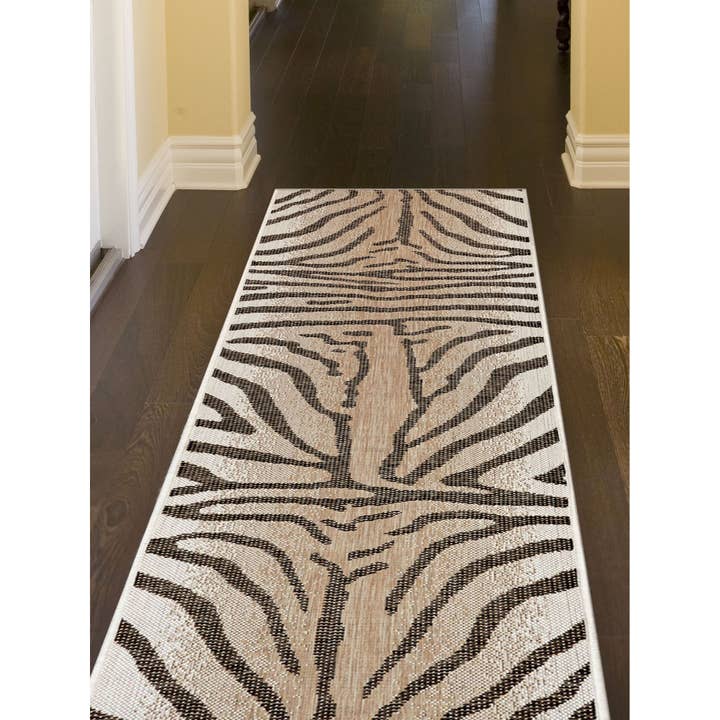 Carmel Zebra Indoor/Outdoor Rug - Wholesale - Urban Ashram