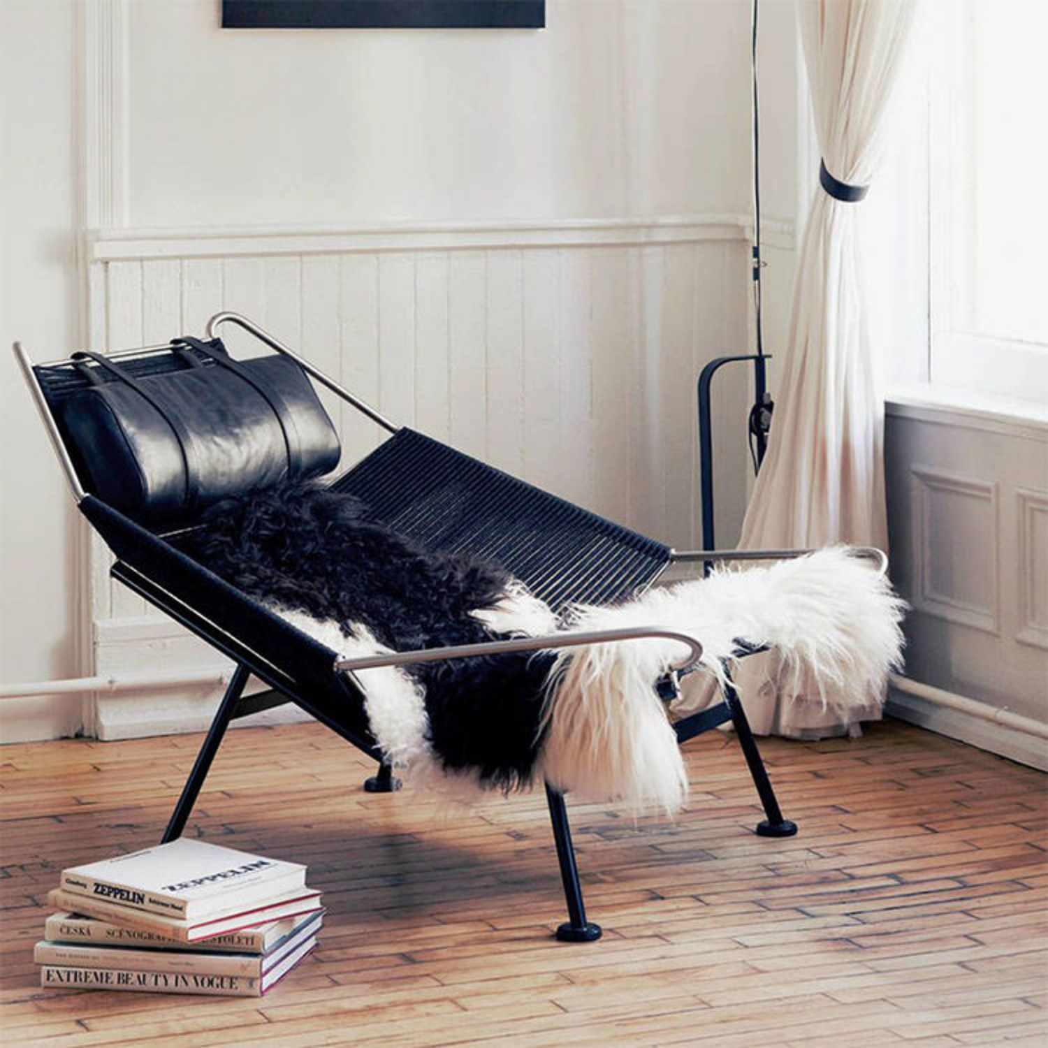 Lounge Chairs - Urban Ashram