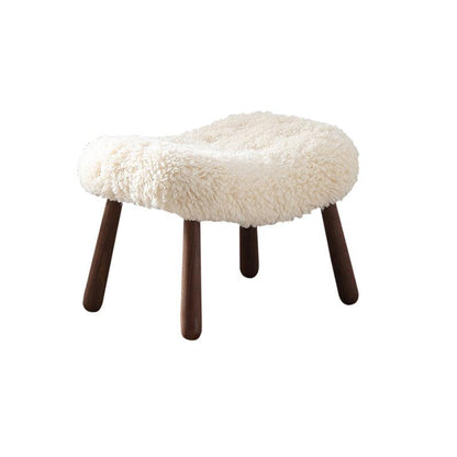 Arctander Clam Chair & Ottoman – feature detail