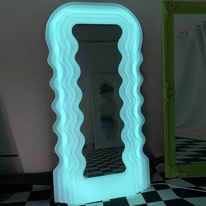 Wavvy Ultrafragola LED Full Body Mirror