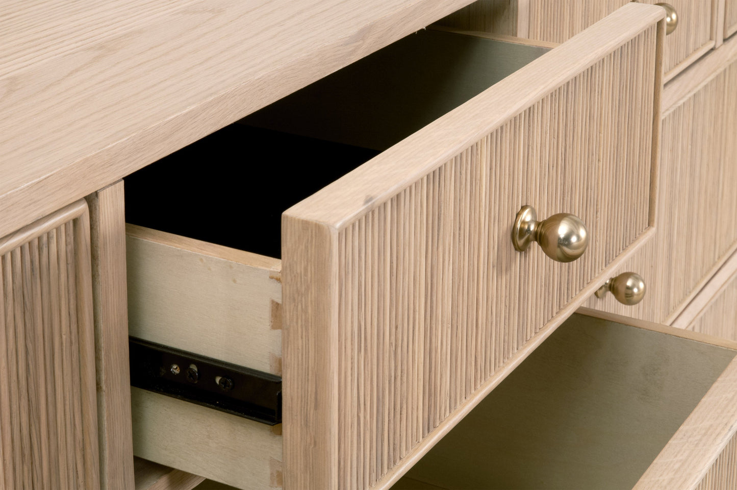 Highland 8-Drawer Double Dresser, Natural Oak