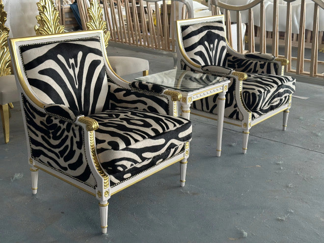 Louis XVI Giltwood Savannah Traditional Lounge Chair in Zebra Print – lifestyle setting