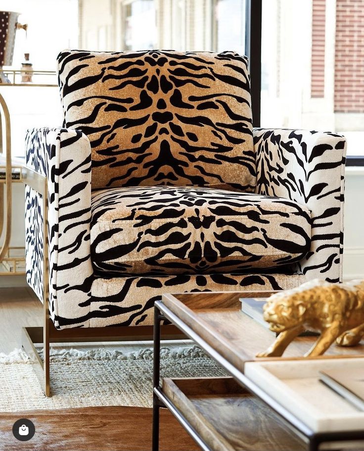 Tiger Velvet Luxury Lounge Chair